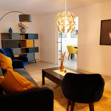 Ferienhaus Casa Aire De Mar, Modern House With Private Pool, Overlooking Baviera Golf, Within Walking Distance Of Velez Malaga